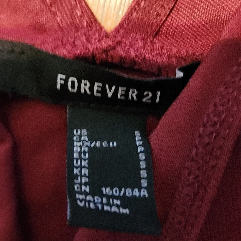 Forever 21 Bodysuit Small Maroon Velour